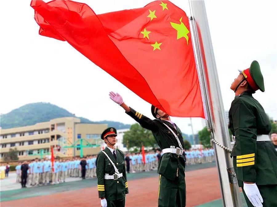 理响中国丨持续推进整治形式主义为基层减负